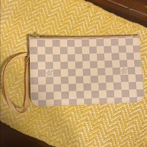 LV NEVERFULL GM zippered clutch